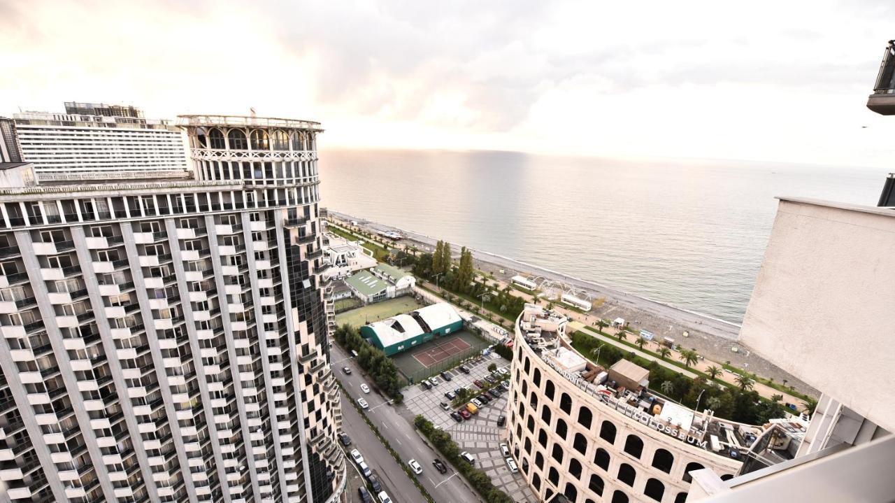 Appartement Batumi Orbi Sea View Extérieur photo