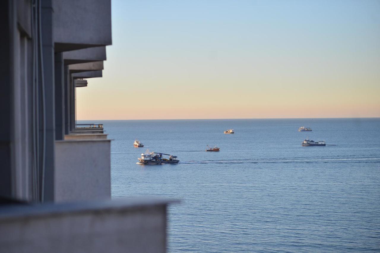 Appartement Batumi Orbi Sea View Extérieur photo