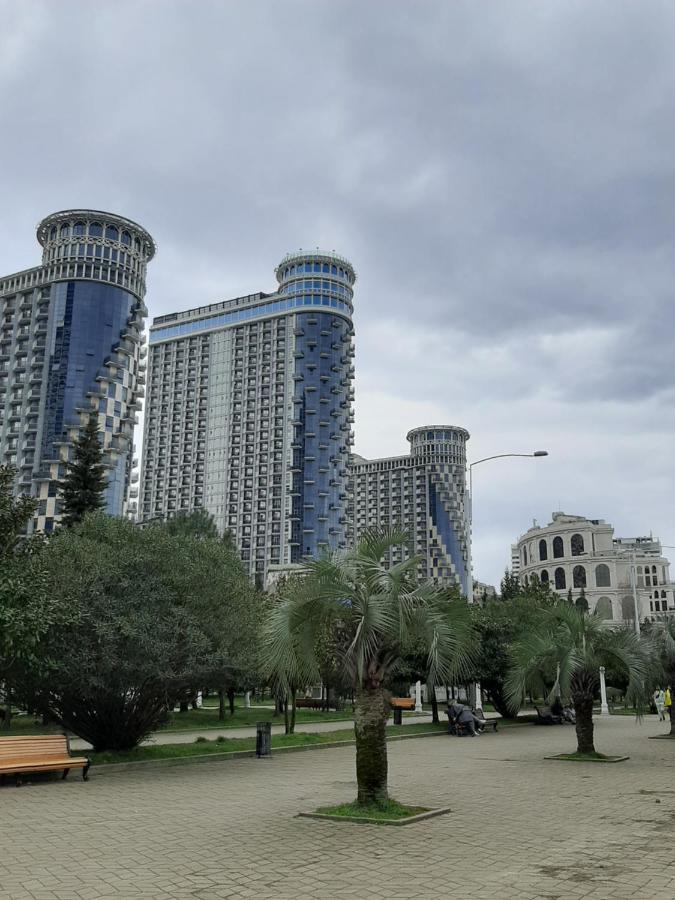 Appartement Batumi Orbi Sea View Extérieur photo